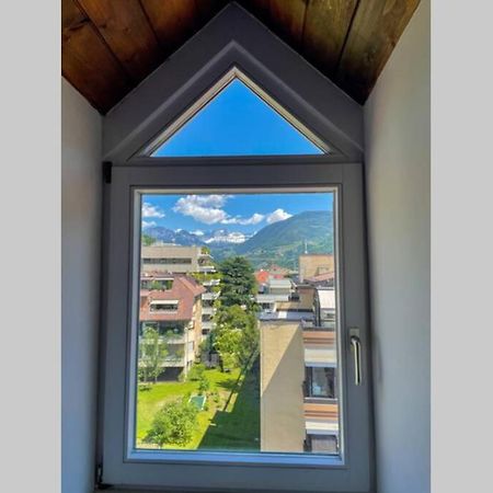 Design Apartment In The Heart Of 볼차노 외부 사진