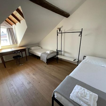 Design Apartment In The Heart Of 볼차노 외부 사진